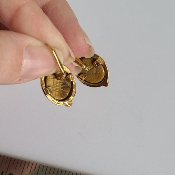 Vintage Boho Egypt Gold Plated Carved Scarab Tiger's Eye Cabochon Drop Earrings - Picture 7 of 8